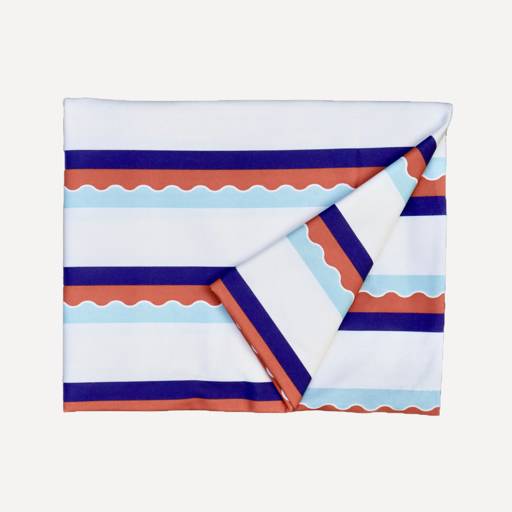 Athens Scallop Tablecloth Glassette